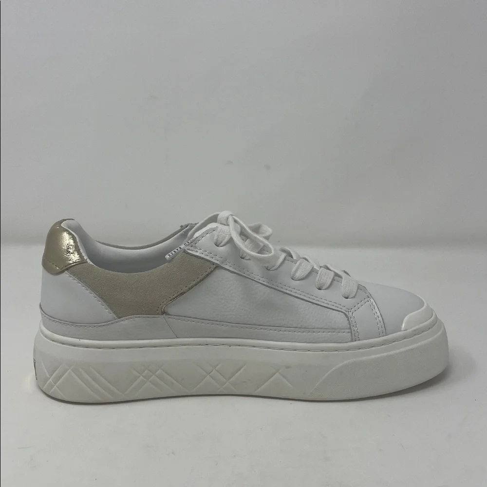 Ted Baker White Tan Addison Lace Sneaker Tennis Shoes Size 6 Like New Condition